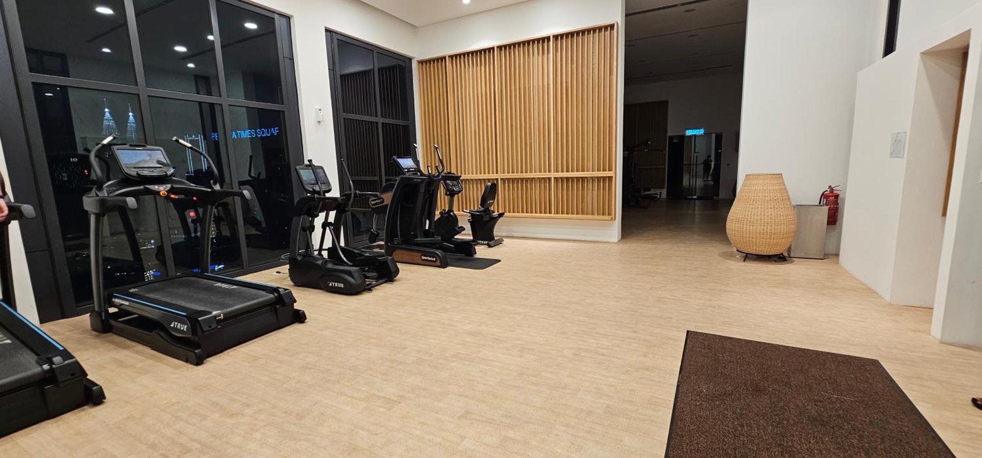 Lucentia Suites At Куала Лумпур Екстериор снимка